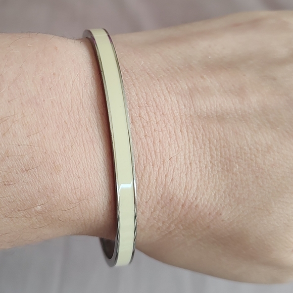 Kate Spade "Tickle The Ivories" Idiom Bangle - Picture 1 of 5